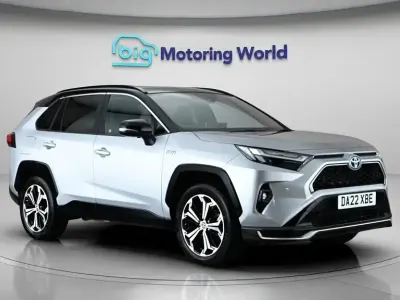 Used Toyota RAV4 Hybrid 306 HP (225 kW) 2021 Silver SUV