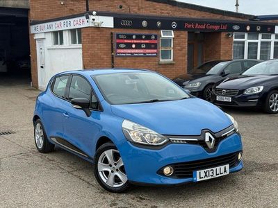 Used Renault Clio IV Dynamique 75 HP (55 kW) 2013 Blue Hatchback