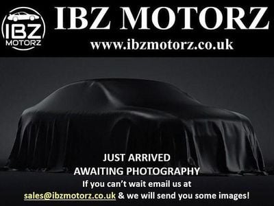 Used Mercedes GLC220 AMG Line Premium 2018 White Estate