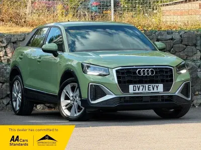 Used Audi Q2 S-Line 150 HP (110 kW) 2021 Apple green metallic SUV