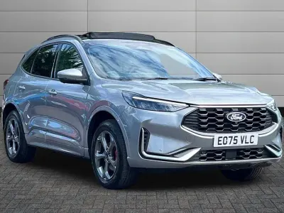 Used Ford Kuga ST-Line 243 HP (178 kW) 2025 Solar silver SUV