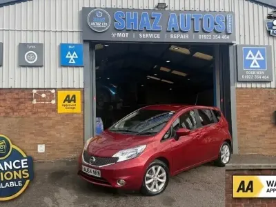 Używany Nissan Note Acenta Premium 2014 Czerwony Hatchback