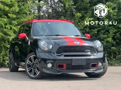 Used Mini Cooper 2013 Black Hatchback