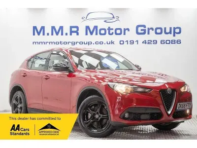 Begagnad Alfa Romeo Stelvio Super 210 HK (154 kW) 2019 Röd SUV