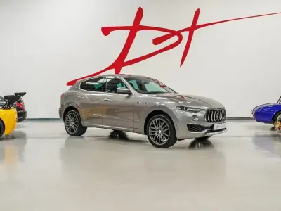 Used Maserati Levante GranLusso 350 HP (257 kW) 2020 Grey SUV