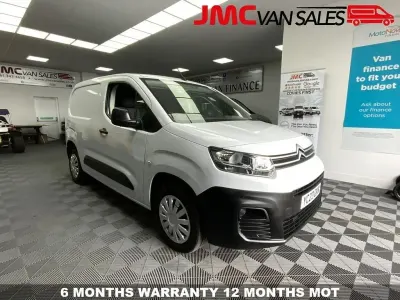 Używany Citroën Berlingo 2023 Biały Minivan