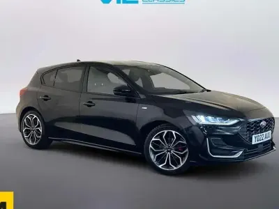 Usado Ford Focus ST-Line 125 HP (91 kW) 2022 Preto Citadino
