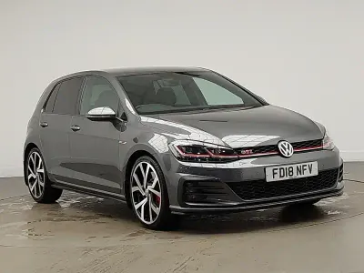 Używany VW Golf VII GTI 245 KM (180 kW) 2018 Szary Hatchback