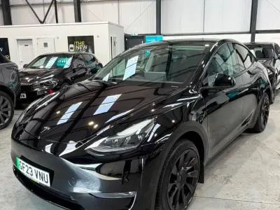 Used Tesla Model Y Long Range AWD 378 kW (514 HP) 2023 Black SUV