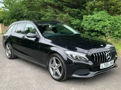 Used Mercedes C250 204 HP (150 kW) 2015 Black Estate
