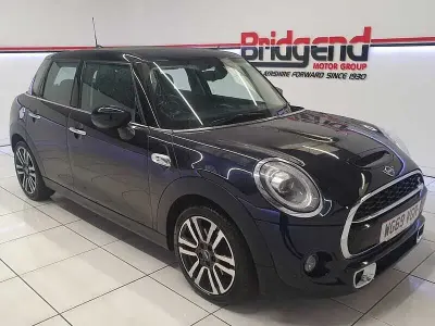 Used Mini Cooper S Exclusive 2019 Blue/black Hatchback