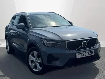 Used Volvo XC40 Core 163 HP (119 kW) 2026 SUV