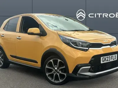 Used Kia Picanto X-Line 67 HP (49 kW) 2023 Yellow Hatchback