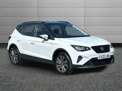 Used Seat Arona SE Technology 94 HP (69 kW) 2022 White SUV