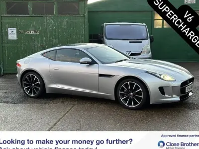Usado Jaguar F-Type Supercharged 340 HP (250 kW) 2014 Prateado Coupé