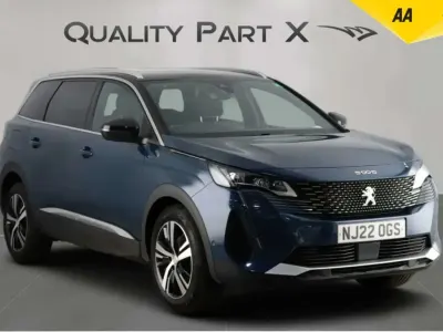Second-hand Peugeot 5008 GT 130 CP (95 kW) 2022 Albastru SUV