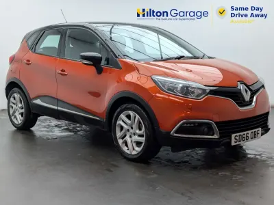 Begagnad Renault Captur Dynamique 90 HK (66 kW) 2016 Orange SUV