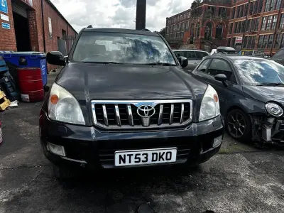 Used Toyota Land Cruiser 2004 Black SUV