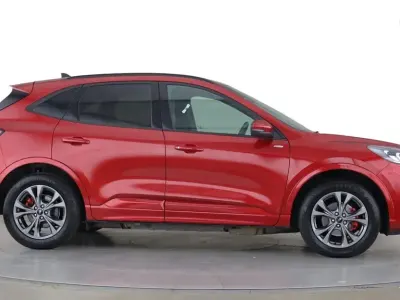Used Ford Kuga ST-Line 225 HP (165 kW) 2023 Red SUV