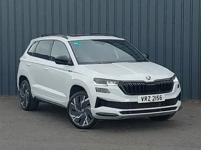 Used Skoda Karoq SportLine 150 HP (110 kW) 2024 White SUV