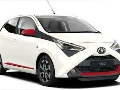Used Toyota Aygo Trend 72 HP (52 kW) 2021 White flash Hatchback