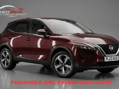 Used Nissan Qashqai N-Connecta 158 HP (116 kW) 2023 Red SUV