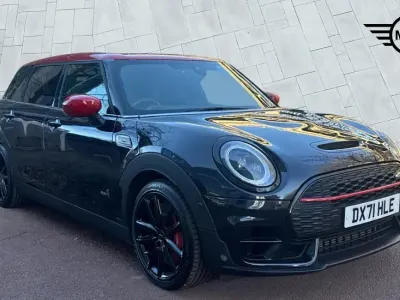 Usado Mini John Cooper Works Clubman 306 CV (225 kW) 2021 Negro Familiar