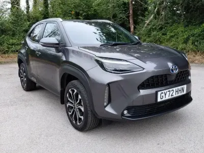 Used Toyota Yaris Cross Design 113 HP (83 kW) 2022 Grey SUV