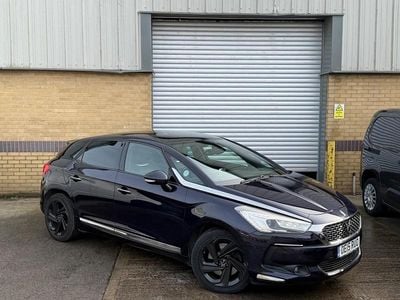 Used DS Automobiles DS5 Prestige 150 HP (110 kW) 2015 Blue Hatchback