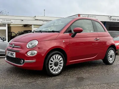 Usado Fiat 500 Lounge 69 HP (50 kW) 2017 Vermelho Citadino