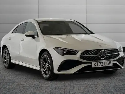 Used Mercedes CLA250 Executive 215 HP (158 kW) 2023 Digital white Coupe