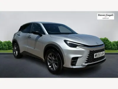 Used Lexus LBX 136 HP (100 kW) 2025 Silver SUV