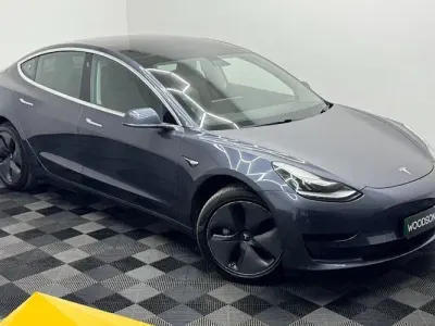 Used Tesla Model 3 Standard Range 180 kW (245 HP) 2021 Sedan