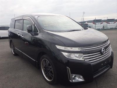 used Nissan Elgrand 2.5 Highway Star 5dr 8 Seats