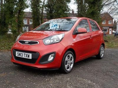 Used Kia Picanto Air 68 HP (50 kW) 2013 Red Hatchback