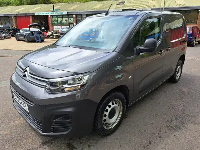 Used Citroën Berlingo 100 HP (73 kW) 2023 Grey MPV