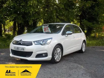 Used Citroën C4 Flair 120 HP (88 kW) 2015 White Hatchback