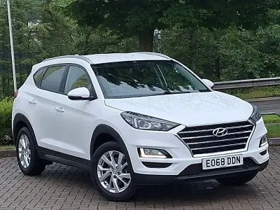 Used Hyundai Tucson SE 132 HP (97 kW) 2018 White SUV