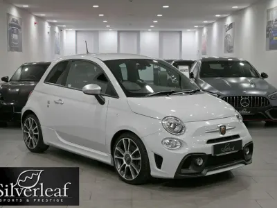 Begagnad Abarth 595 Turismo 165 HK (121 kW) 2021 Grå Halvkombi
