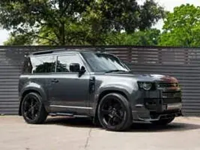 Used Land Rover Defender 200 HP (147 kW) 2023 Grey SUV