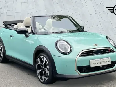 Usado Mini Cooper 147 kW (201 HP) 2025 Verde Citadino