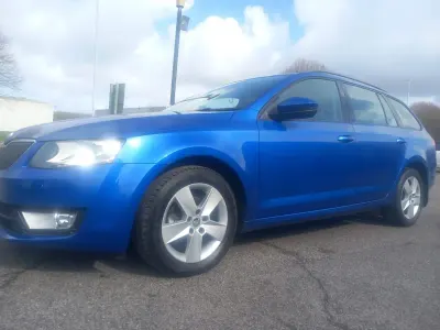 Używany Skoda Octavia SE 110 KM (80 kW) 2016 Niebieski Hatchback