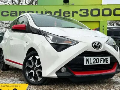 Gebraucht Toyota Aygo Trend 72 PS (52 kW) 2020 Weiß Kleinwagen