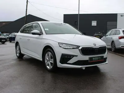 Gebraucht Skoda Scala SE 85 PS (62 kW) 2025 Weiß Kleinwagen