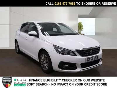 Usado Peugeot 308 Allure 130 HP (95 kW) 2021 Branco Citadino