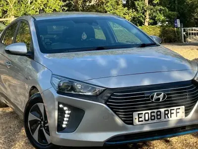 Used Hyundai Ioniq SE 141 HP (103 kW) 2018 Silver Hatchback