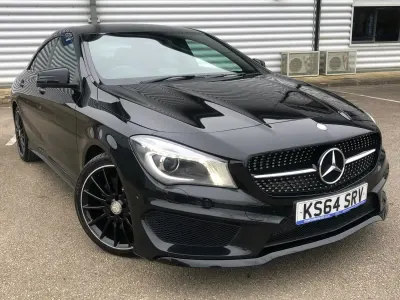 Usado Mercedes CLA220 AMG 2014 Preto Sedan
