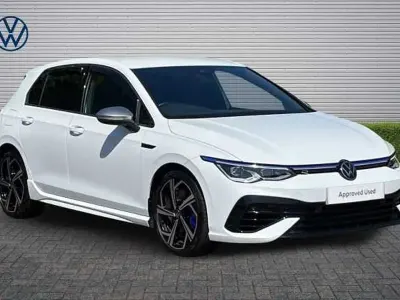 Used VW Golf VIII R 320 HP (235 kW) 2024 Pure white Hatchback