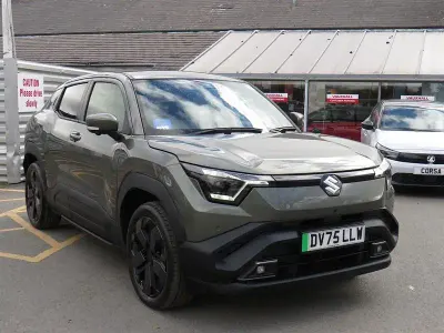 Second-hand Suzuki Vitara 127 kW (174 CP) 2025 Verde SUV