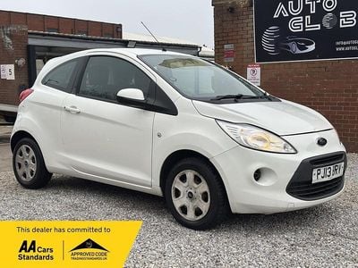 Used Ford Ka S 69 HP (50 kW) 2013 White Hatchback